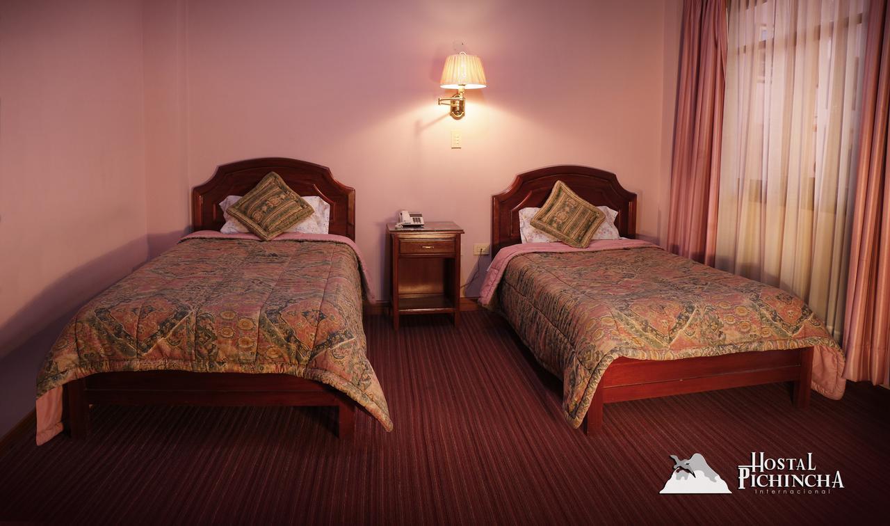 Hostal Pichincha Internacional Cuenca Ngoại thất bức ảnh